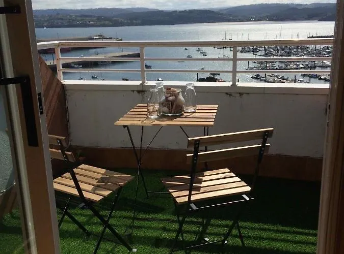 アパート Attic Loft To Wake Up By The Sea.